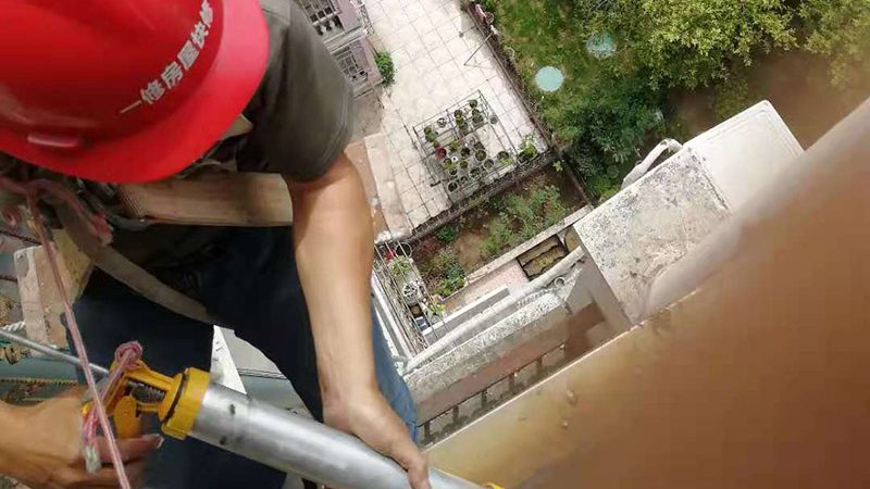 揭秘岩棉板：优缺点全面分析及用户真实评价